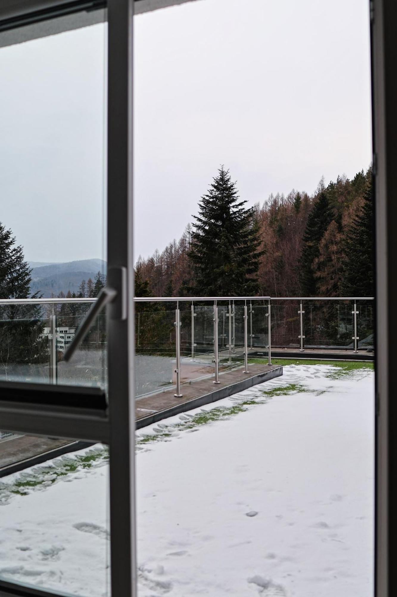 Keller Apart K12 - Taras Z Widokiem Na Wylacznosc I Klimatyzacja Gratis Porąbka Exterior photo